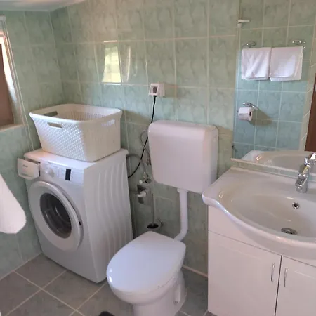 Apartment Bernarda *