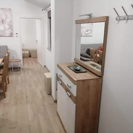 Apartment Bernarda *